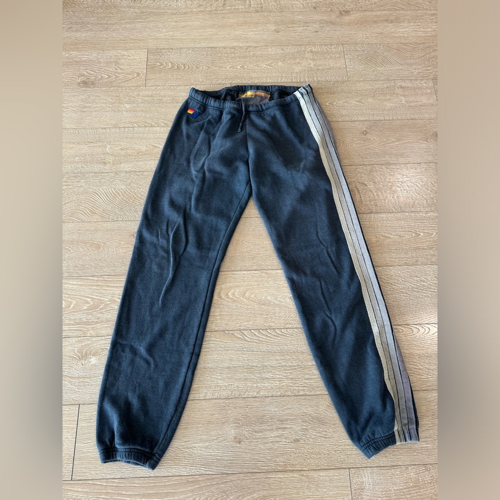 Aviator Nation Medium Stripped Joggers. ⚡️💗